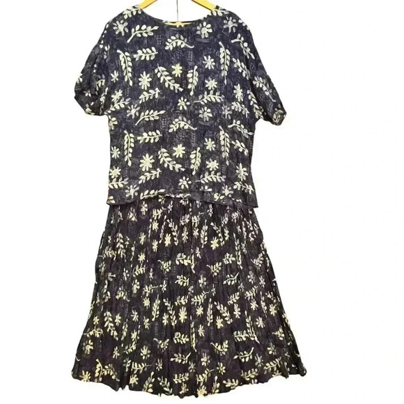 Orvis Vintage Womens Blue White Floral Rayon Short Sleeve Blouse & Skirt Size XL - Picture 1 of 7